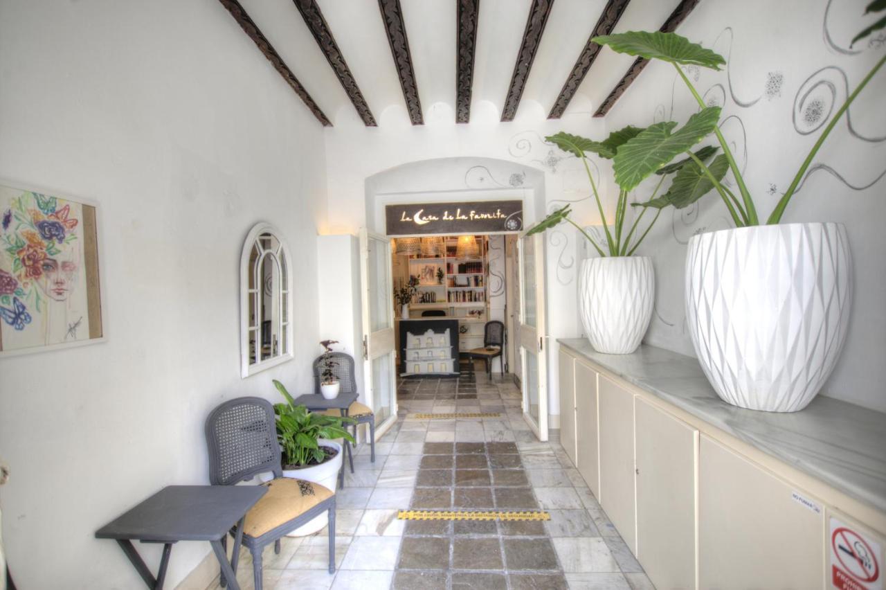 Отель La Casa De La Favorita Тарифа Экстерьер фото